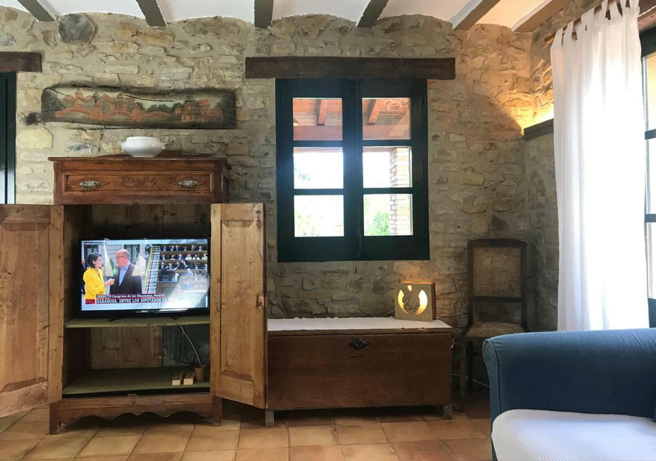 Cal Carreter Guest House Mieres  ภายนอก รูปภาพ