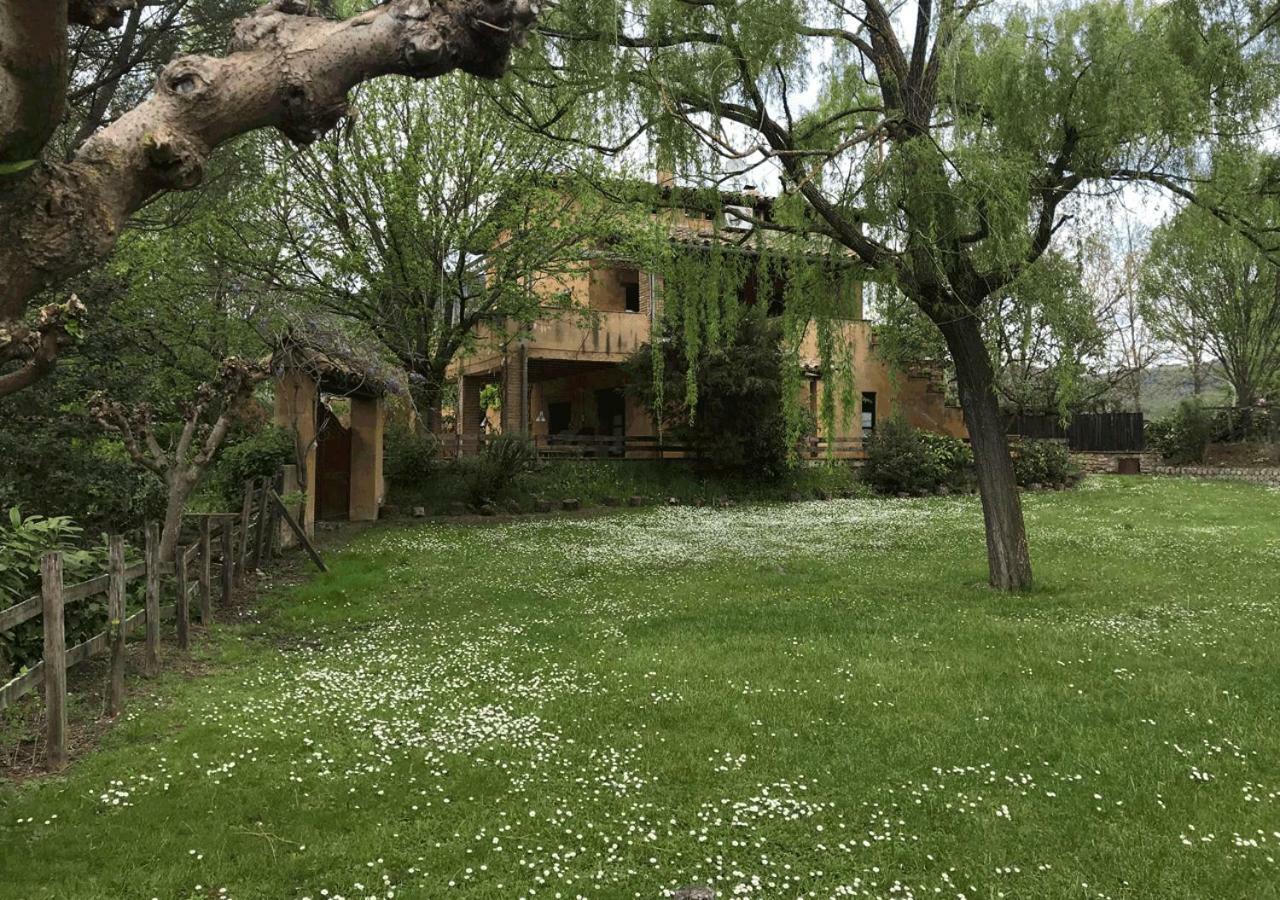 Cal Carreter Guest House Mieres  ภายนอก รูปภาพ