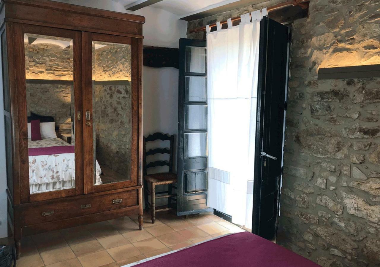 Cal Carreter Guest House Mieres  ภายนอก รูปภาพ