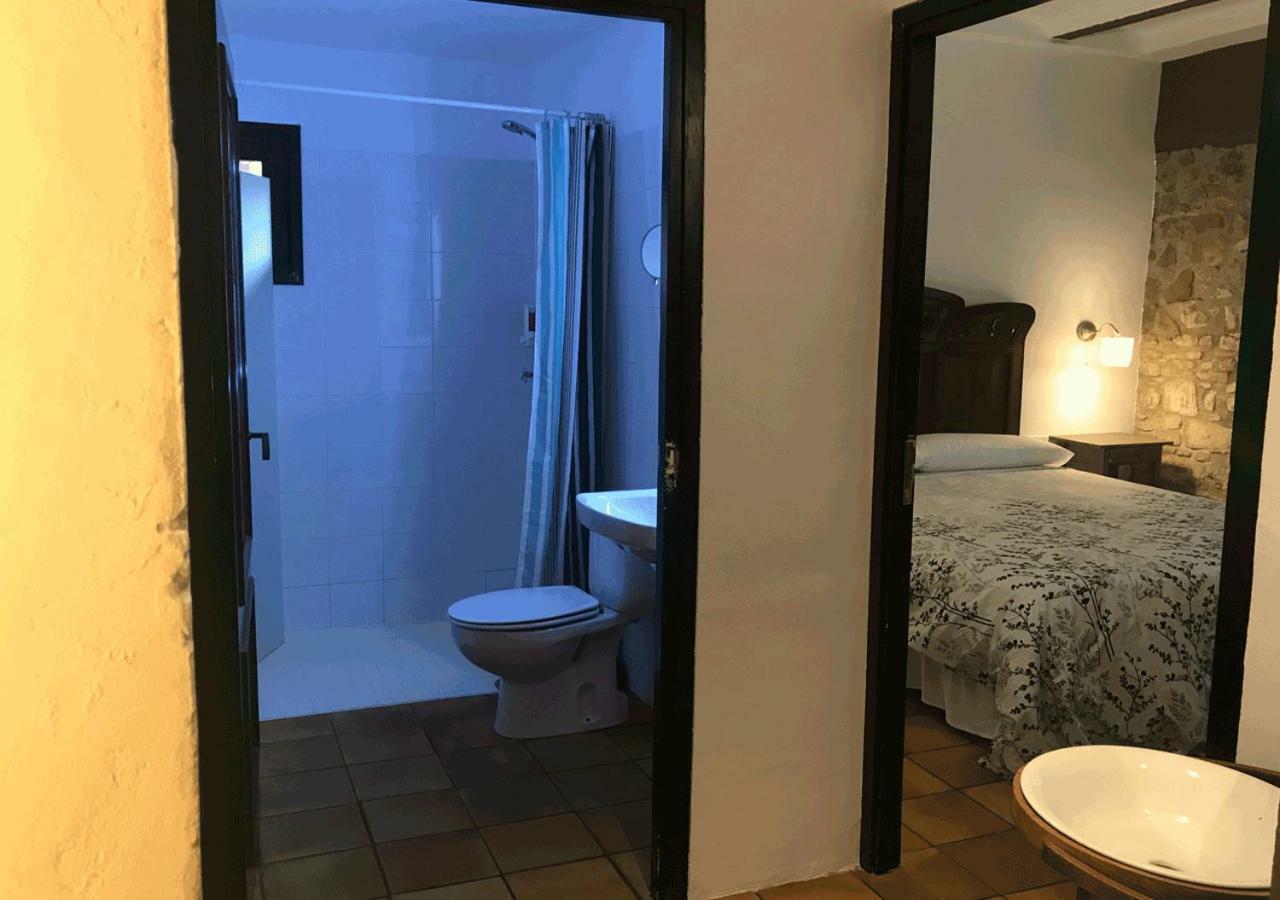 Cal Carreter Guest House Mieres  ภายนอก รูปภาพ